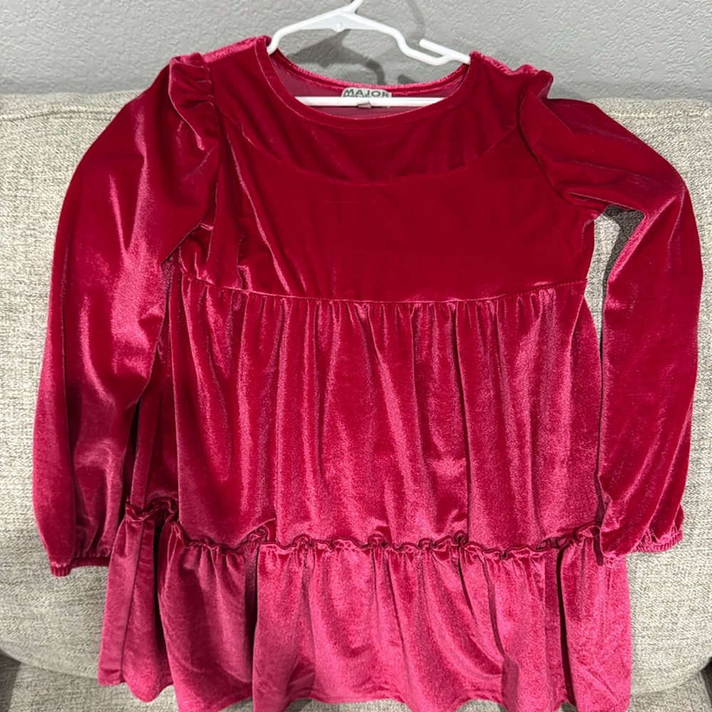 Girls ruby red velvet dress, size medium 8-10.